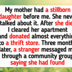 14 Thrift Store Finds That Started as Old Junk and Turned Out to Be a Tiny Treasures