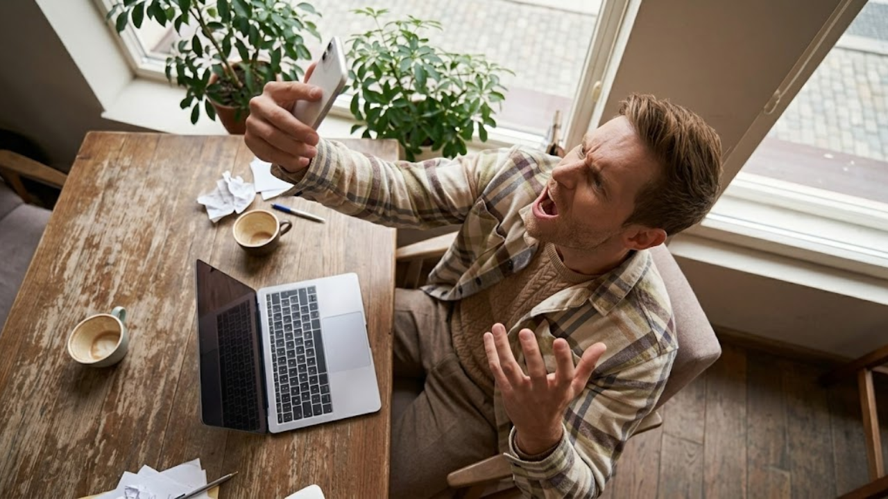 10 Moments When Kindness and Compassion Made People Love Their Workplace